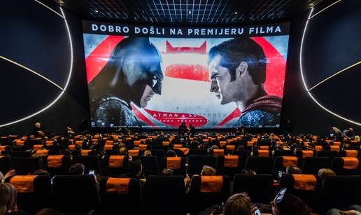 'Batman v Superman' zapalio fanove na svečanoj premijeri