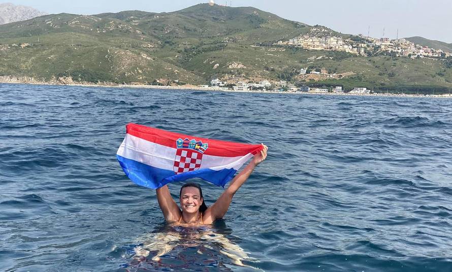 Dina će plivati tri maratona u Južnoj Africi: Velike bijele psine rastjerali su kitovi ubojice...