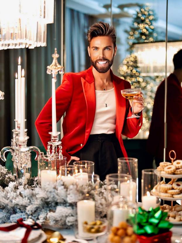 FOTO Marko Grubnić odškrinuo vrata svog luksuznog doma i pokazao kako on slavi Božić