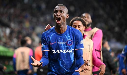 Bizarno! Napadač Chelseaja je sletio u München na potpis, ali su ga iznenada vratili u klub...