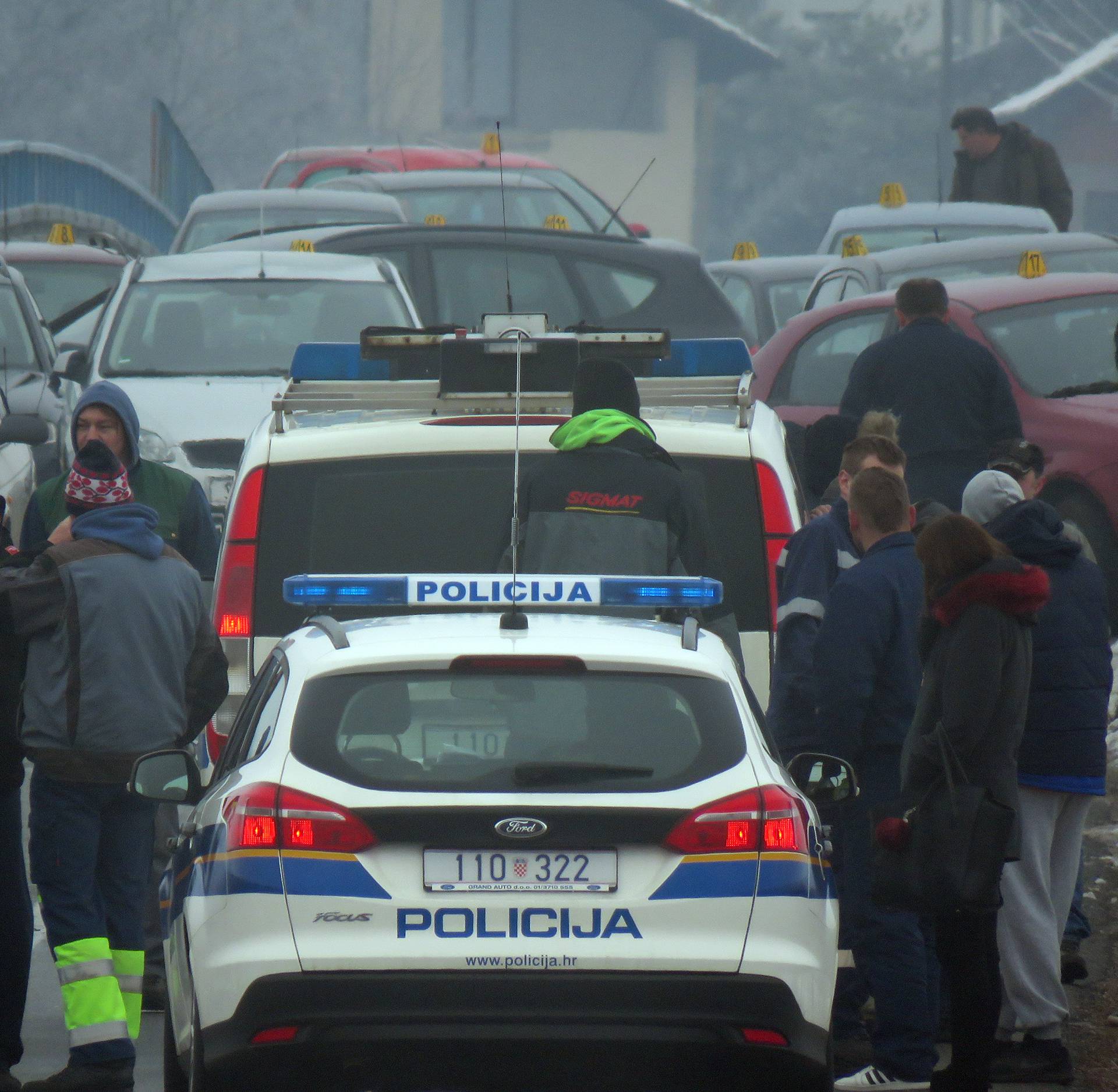 Lančani sudar čak 19 vozila: 'Solili smo, ali je puhao vjetar'