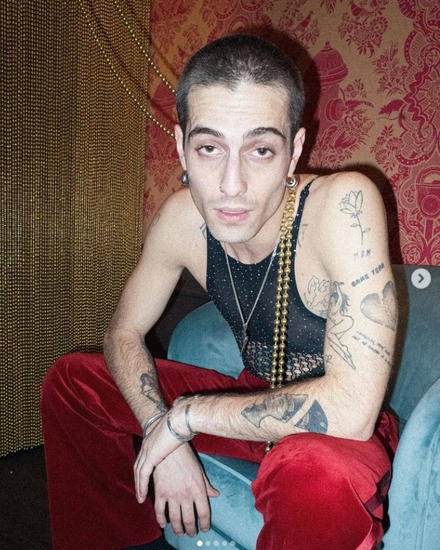 Frontmen Maneskina zabrinuo fanove: 'Pogledaj se na što ličiš, želimo natrag starog Damiana'