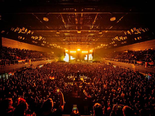 Thompson nastupa u Varaždinu. Evo kako je na koncertu...