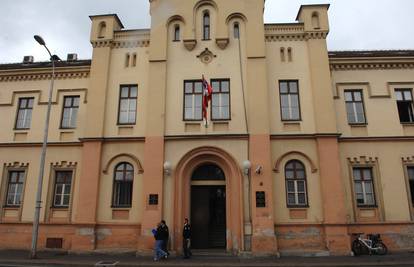 Djelatnice suda u Bjelovaru su kredite plaćale novcem suda