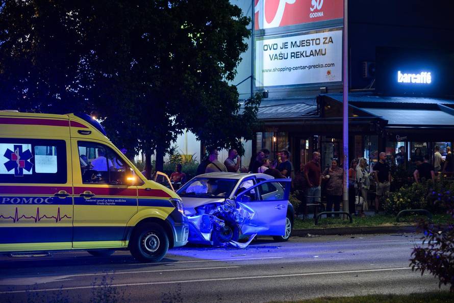 Zagreb: U prometnoj nesreći u Prečkom sudjelovala dva vozila