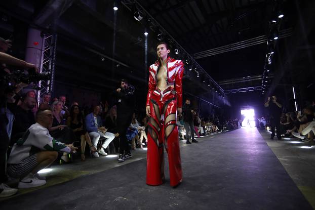 Rijeka: Modna revija Jurja Zigmana u Exportdrvu.