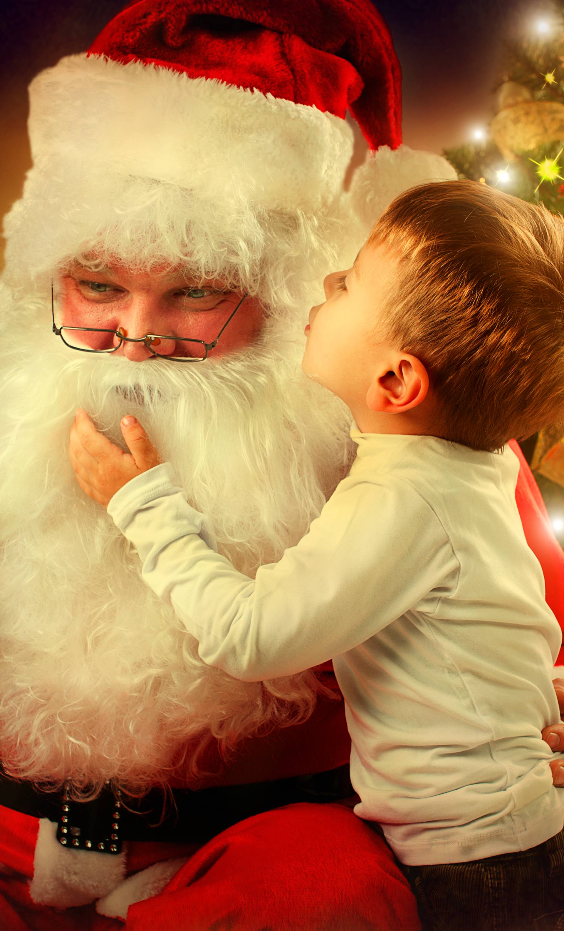 Djed Mraz može udaljiti djecu od roditelja - zato što im lažu