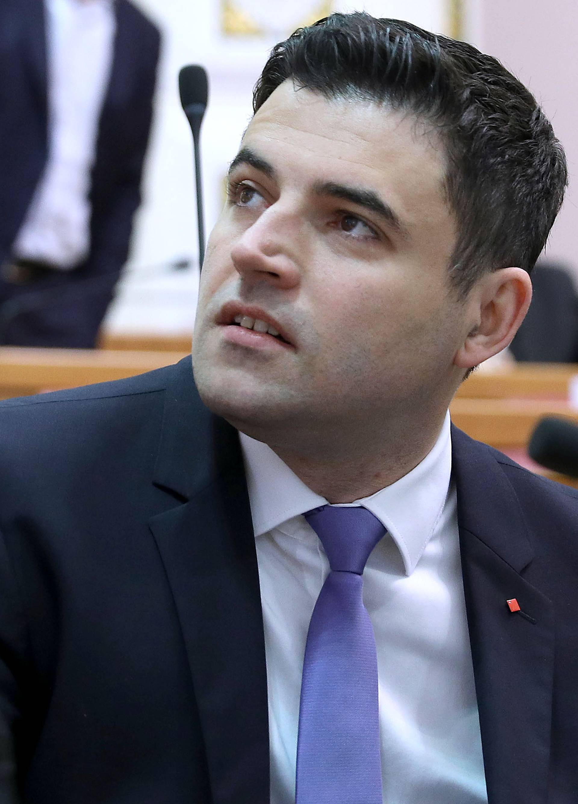 HDZ im sve više bježi, SDP ovako loš nije bio 15 godina