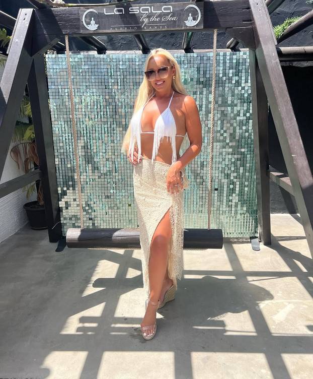 Imala je toliko kilograma da ju je zaručnik ostavio: Zainatila se i postala miss Velike Britanije