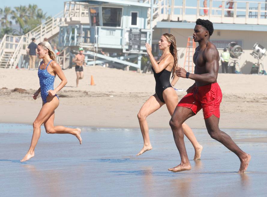 Tri nove 'Pamele' osvajaju Baywatch! Koja vam je bolja?