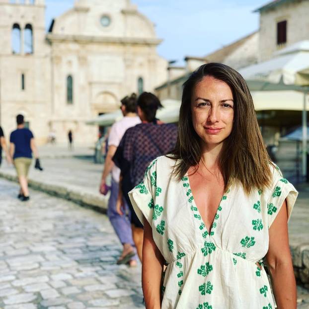 Ovo je SDP-ovka koja je bila u autu s uhićenim slovenskim političarem: 'Sjedila sam iza'