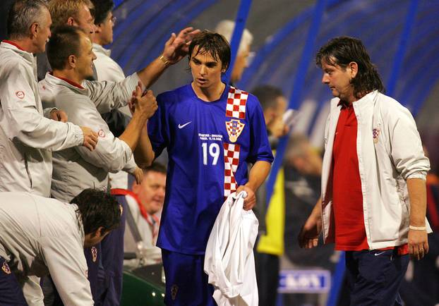 ARHIVA - 2006. Zagreb: Vatreni i "maksimirska krtica" srušili su Englesku 