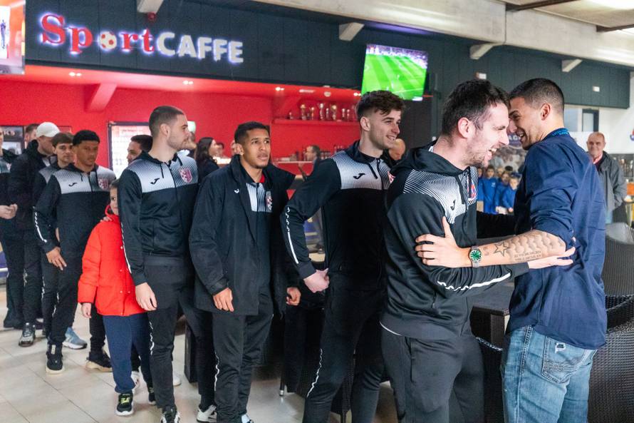 Dubrovnik: Svečani doček Marka Kuraje, brončanog reprezentativca hrvatske futsal reprezentacije