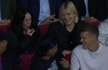 FOTO Što to pokazuje Yamalova djevojka? Zezala se s Olmom