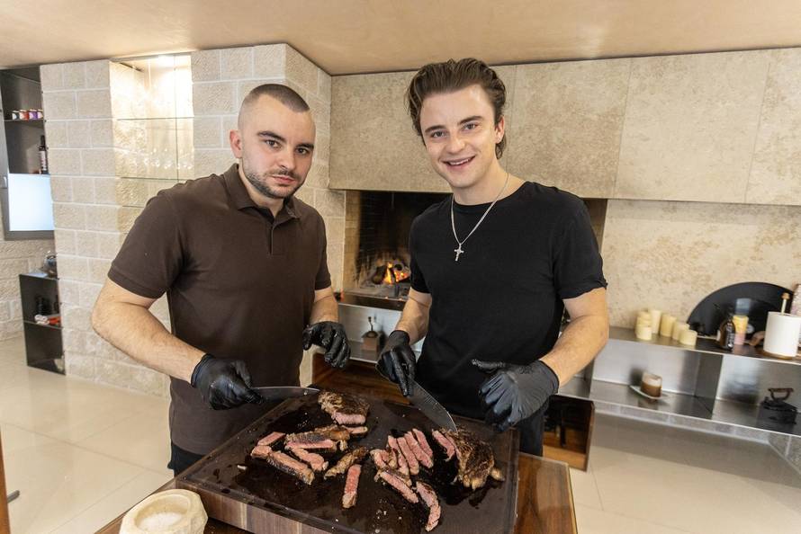 24sata Poreč: Braća Ivan i Dominik najmlađi majstori steakova u državi