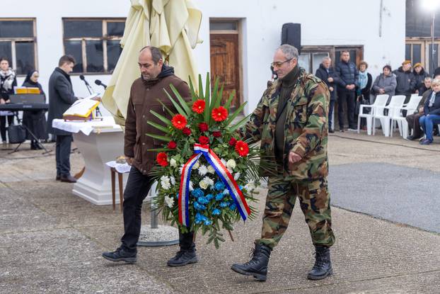 Vukovar: Odana počast žrtvama logora Velepromet