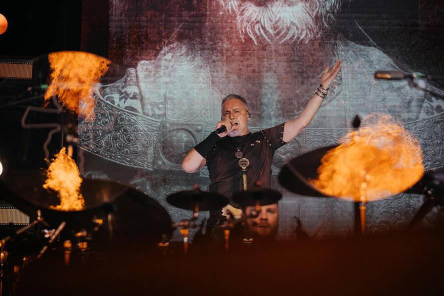 Thompson na koncertu u Rijeci: Nismo mi fašisti. To osuđujemo