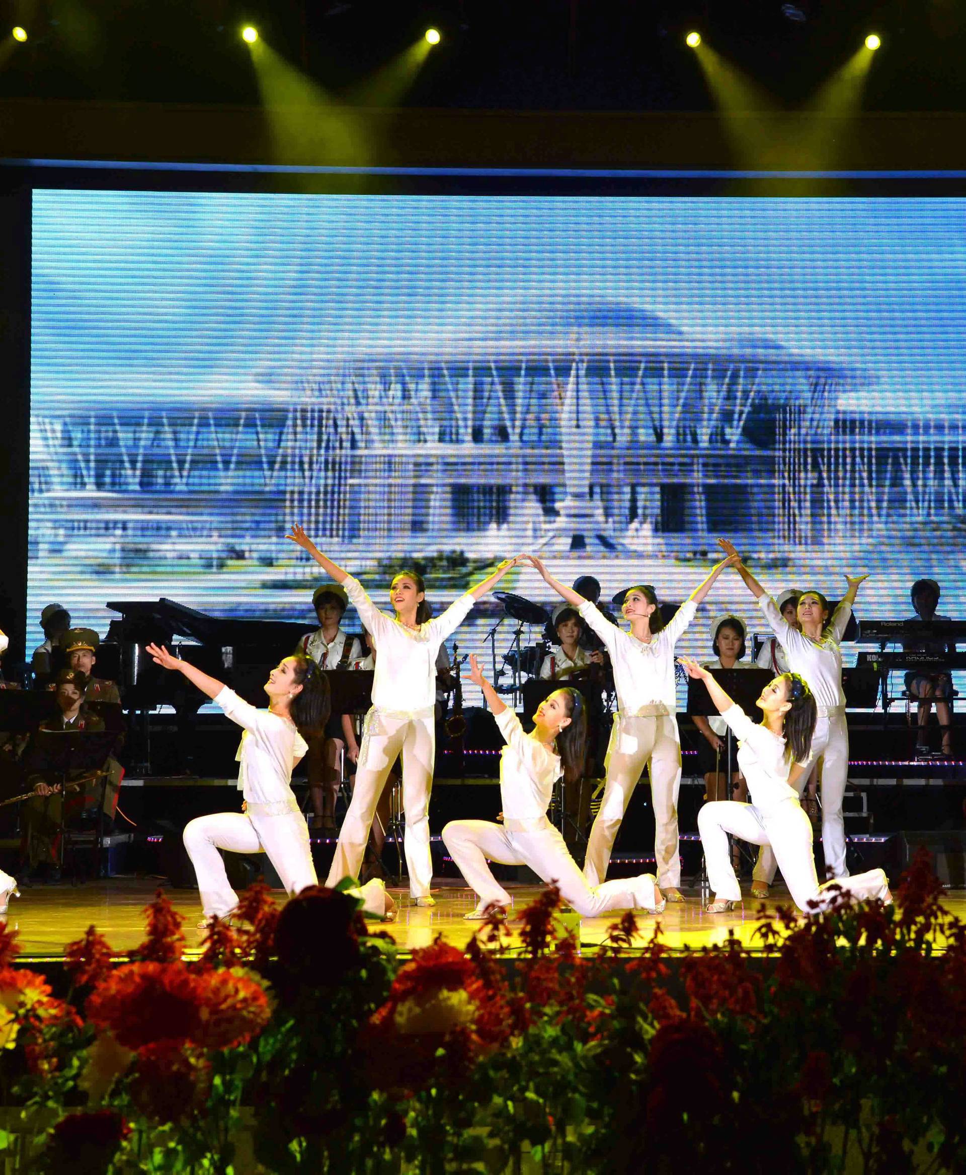 Artists of the Moranbong Band, the State Merited Chorus and the Wangjaesan Art Troupe, perform in Wonsan City of Kangwon Province