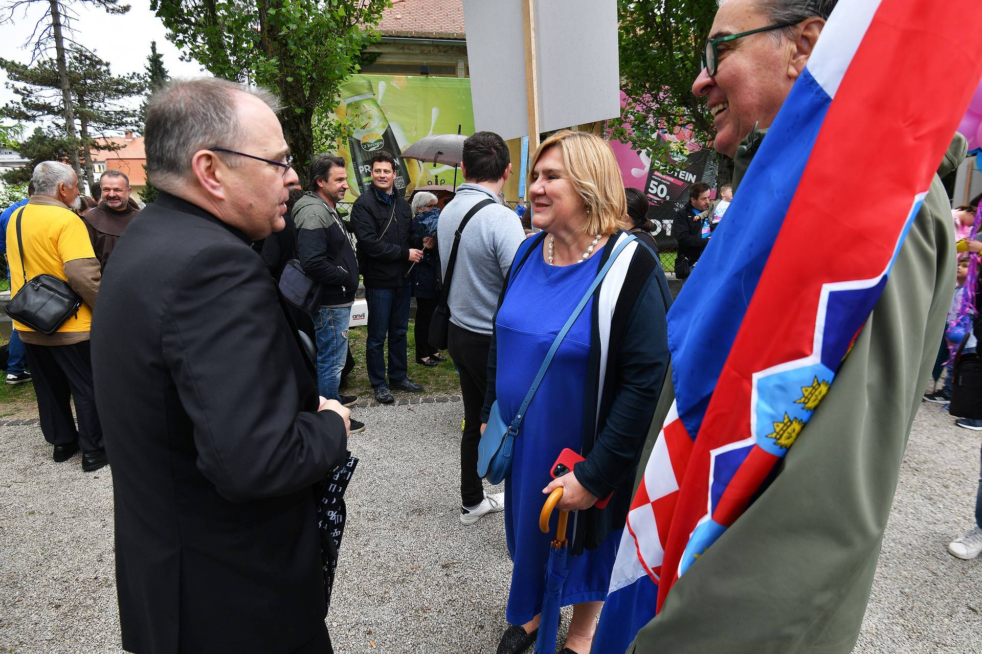 U Varaždinu u isto vrijeme Hod za život i 'Subotom za slobodu'