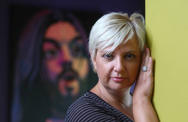 FOTO Izgubila višak kilograma, a s 58 izgleda bolje nego ikad: Danijela Dvornik kroz godine...