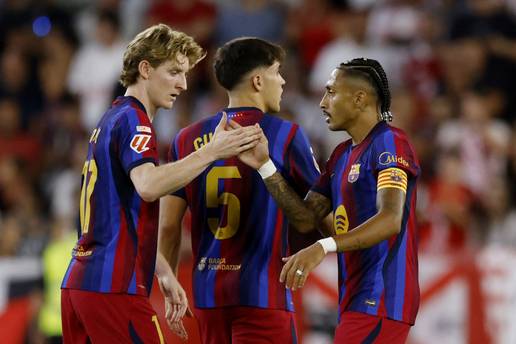 Sevilla - Barcelona 1-3: Sjajni Katalonci stopostotni. Livakovi&cacute; debitirao, hat-trick Raphinhe