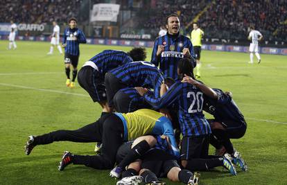 Inter teško slavio kod Siene: Castaignos zabio u 89. minuti