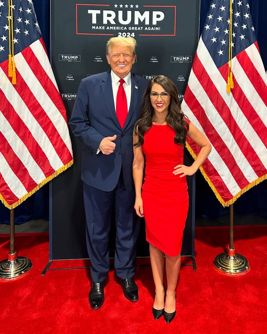 Trump: Ovo je zlatno doba Amerike. Iran može gađati Europu svojim raketama