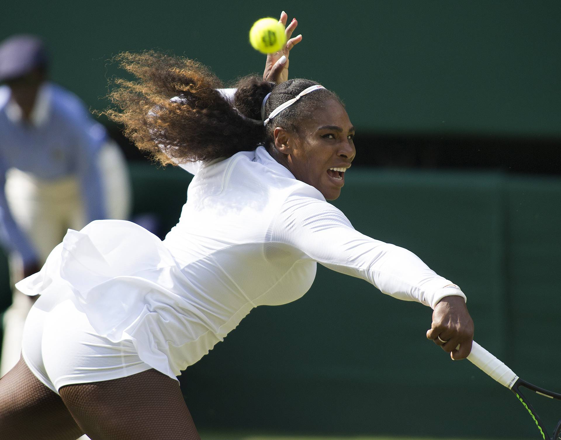 Wimbledon day 10 Goerges v Williams