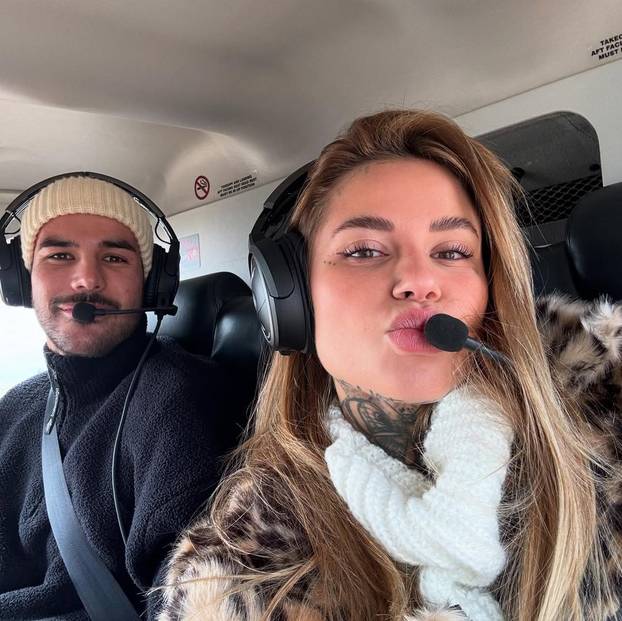 FOTO Od 'Tigrice' do odvjetnice. Ovo su paragvajske i francuske WAGS-ice: Koje su zanosnije?