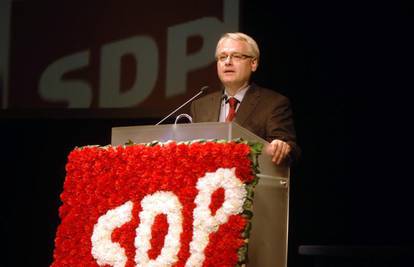 Josipović SDP-ovcima: Vi ćete pobijediti 10. siječnja