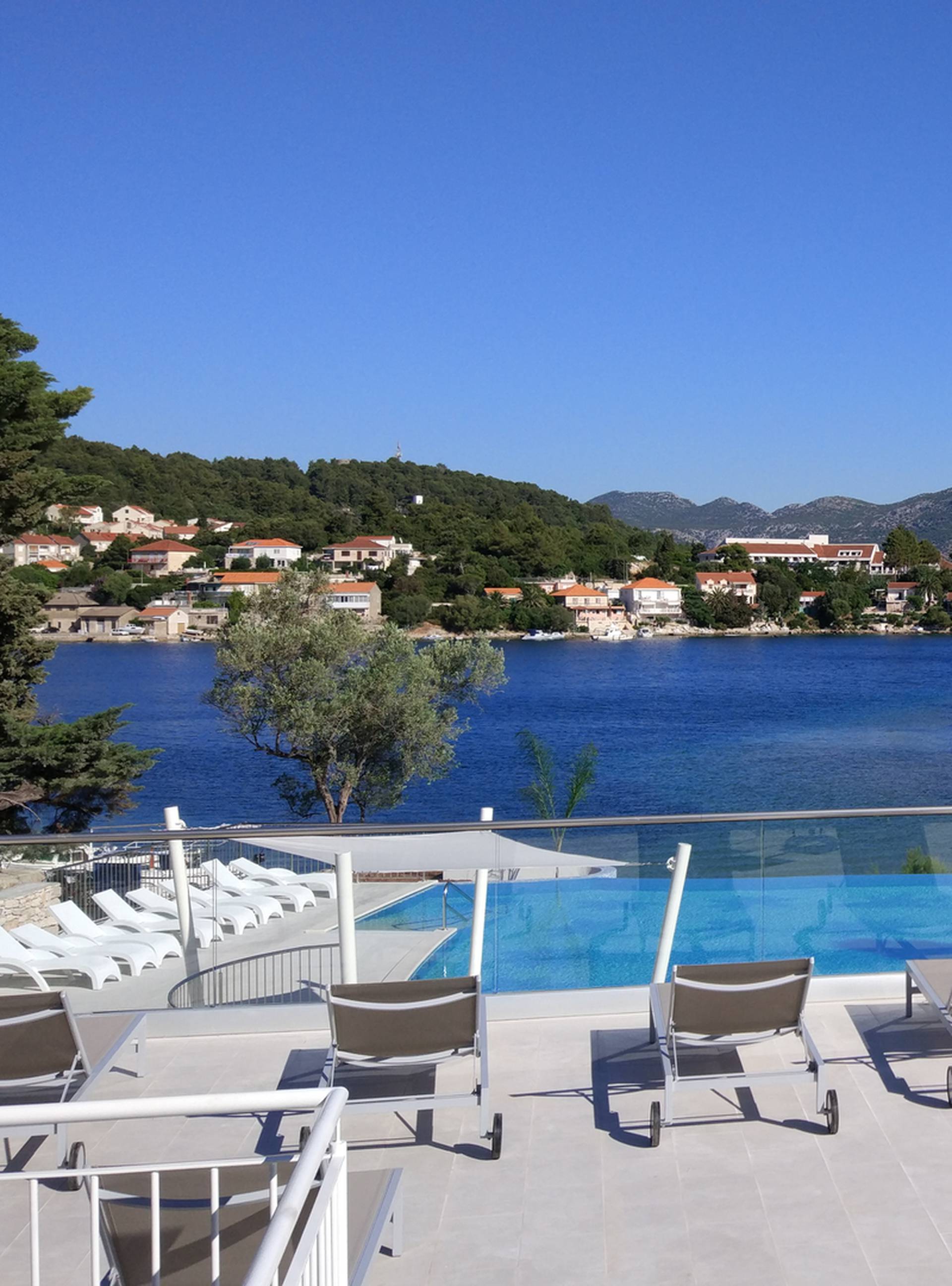 Na Korčuli otvorili resort Port 9; ima bazene, vilu, restorane...