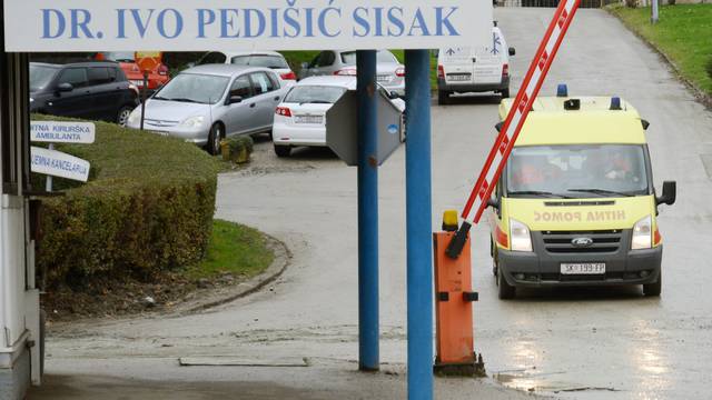 Sisak: Ulaz za vozila u OpÄu bolnicu "Dr. Ivo PediÅ¡iÄ"