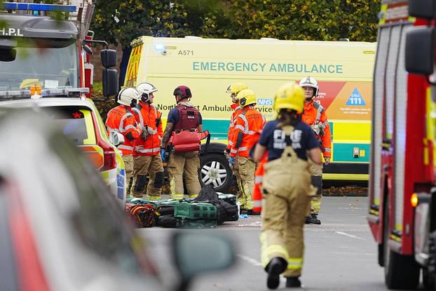 ?etiri osobe ozlije?ene u napadu nožem u sinagogi u Manchesteru tijekom službe za Jom Kipur