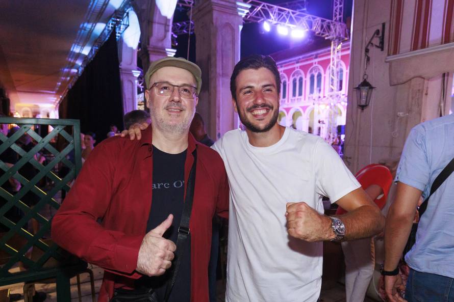 Vucin sin izbacio pjesmu, a u spotu glumi tenisačica Konjuh