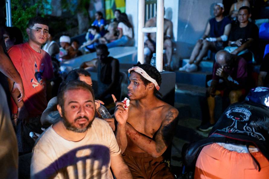 Aftermath of earthquakes in La Guaira