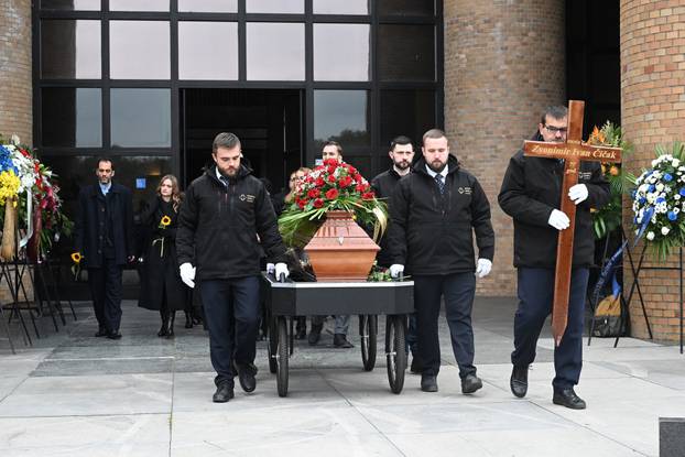 Zagreb: Posljednji ispraćaj Ivana Zvonimira Čička na Krematoriju