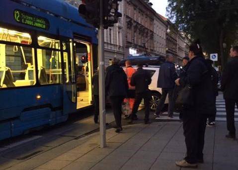 Automobil i tramvaj sudarili se u Zagrebu, nema ozlijeđenih