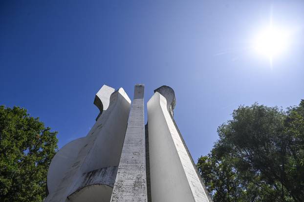 Sisak: Obilježavanje Dana antifašističke borbe u spomen-parku Brezovica
