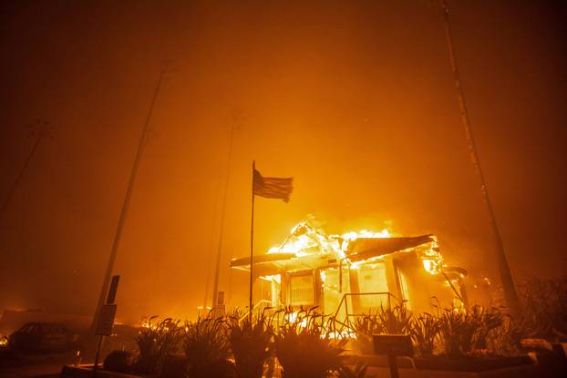The Wider Image: 'The worst I've seen:' Reuters visuals journalists on the LA wildfires