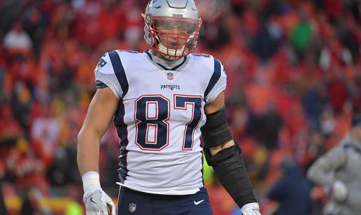 Čudesan povratak: Gronkowski bio i kečer, sad igra uz Bradyja