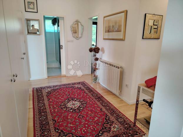 FOTO Rijetkost! Netko prodaje dom za 550.000 €: 'Ekskluzivan je, kod predsjedničke palače!'