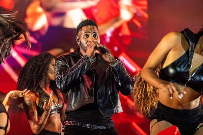 FOTO Jason Derulo priredio je pravi spektakl u pulskoj Areni: Pogledajte vi tu atmosferu!