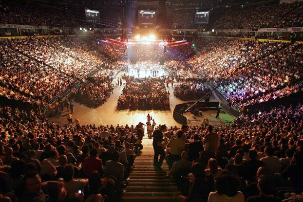 ARHIVA - Manchester: Atmosfera uoči UFC borbe Mirka Filipovića i Brazilca Gonzage, 2007.
