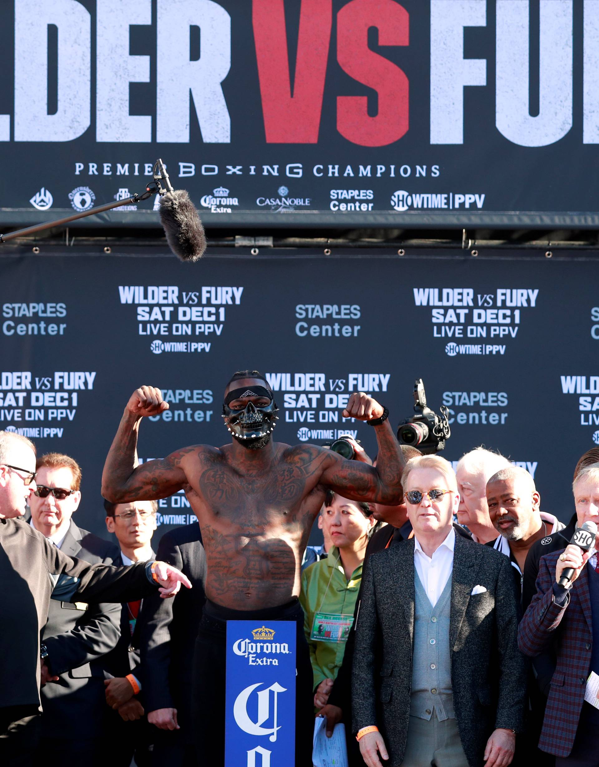 Deontay Wilder & Tyson Fury Weigh-In