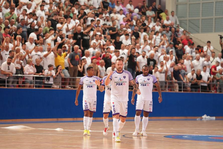 Makarani slave šampione! Novo vrijeme je pregazilo Osječane u petoj utakmici doigravanja