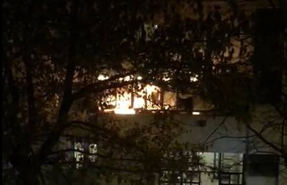 Požar u stanu na Jarunu izbio zbog tehničkog kvara na kablu