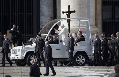 Papa Benedikt XVI.: Ponekad mi se činilo kao da Bog spava 