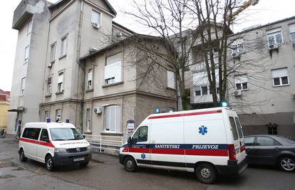 Na pedijatriji u Vinogradskoj se urušio dio stropa: Nitko se nije ozlijedio, već je počela sanacija