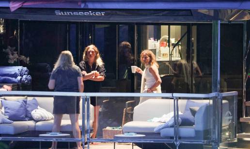 Bivša 'Spajsica' Geri Halliwell je na Jadranu! Došla je na Pelješac