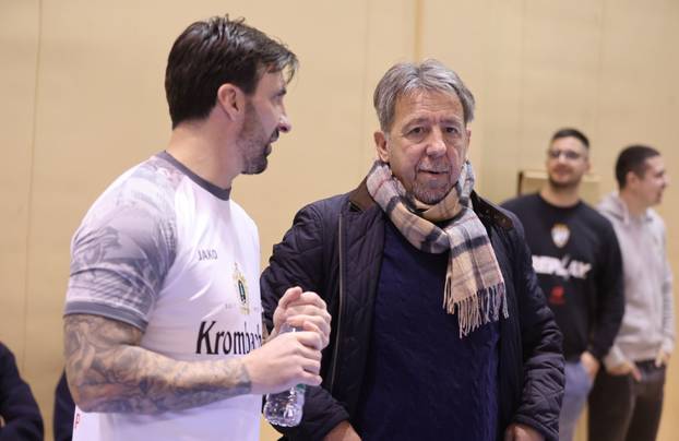 Kaštela: U finalu “4 kafića” Cafe Bar MaMa i B Cool brewery pub.